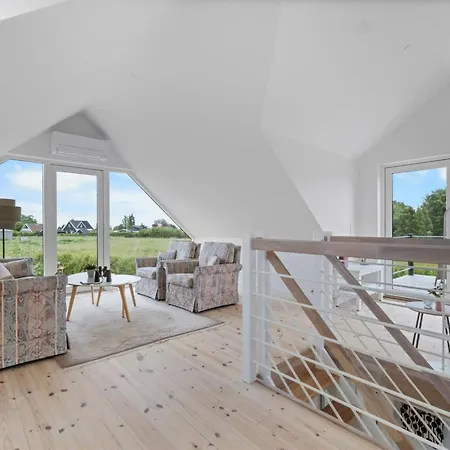 Aliana - 300m From The Sea By Interhome