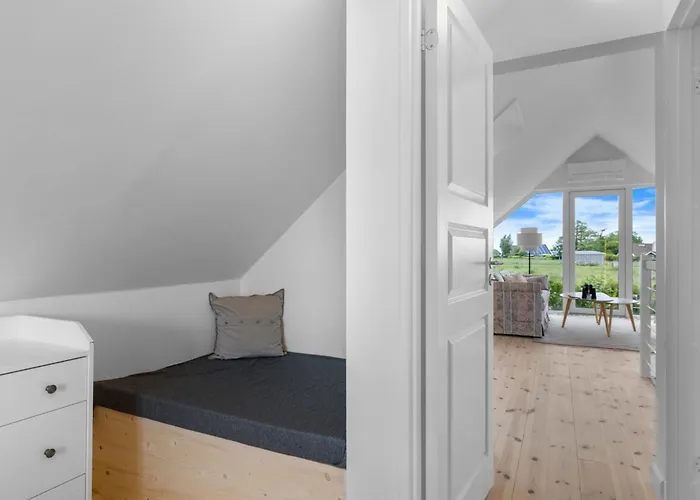 Aliana - 300m From The Sea By Interhome Vakantiehuis *