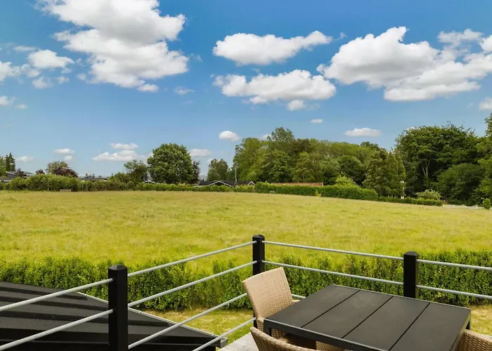 Aliana - 300m From The Sea By Interhome Vakantiehuis