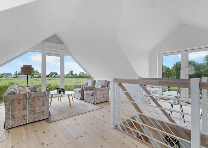 Aliana - 300m From The Sea By Interhome