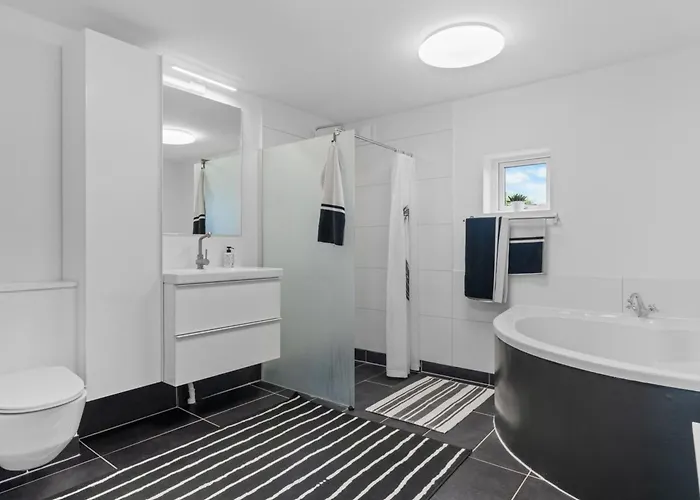 Aliana - 300m From The Sea By Interhome Vakantiehuis *